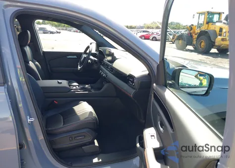 2025 Honda Pilot Trailsport from USA, damaged, VIN 5FNYG1H66SB116286